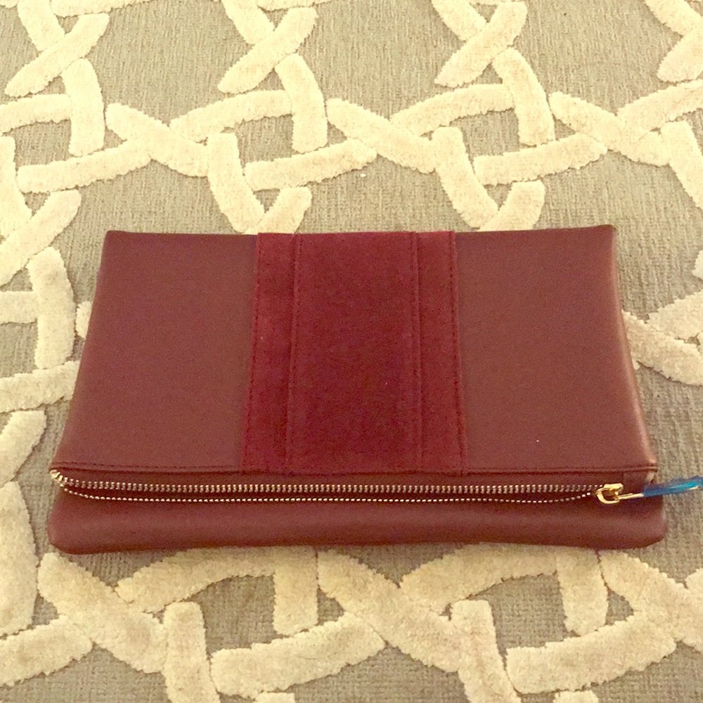 New Without Tags Faux leather clutch